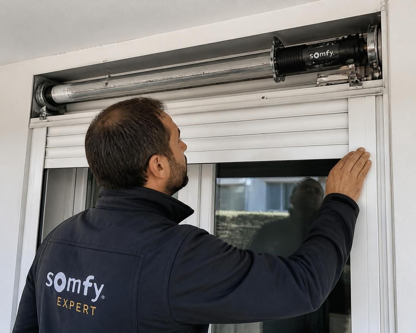 Comment débloquer un volet roulant Somfy coincé en position haute ? 1 découvrez comment débloquer facilement un volet roulant somfy coincé en position haute grâce à nos conseils pratiques et solutions simples à appliquer.