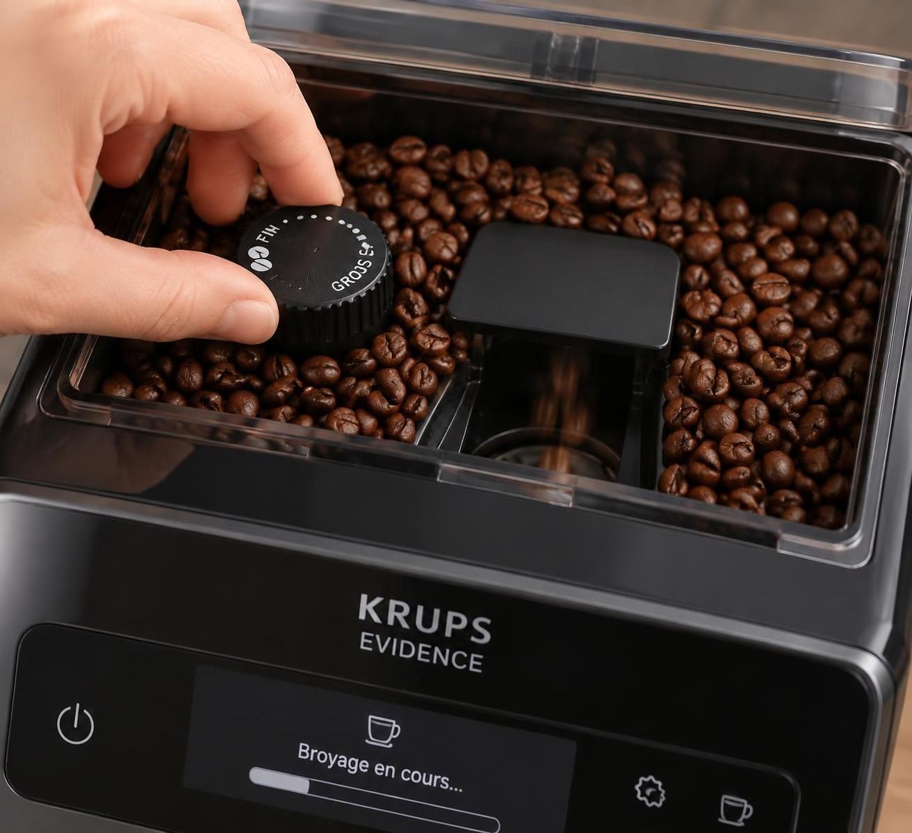 Pourquoi ma Krups Evidence fait-elle un café trop clair ? 2 votre krups evidence prépare un café trop clair ? découvrez les causes possibles et les réglages à vérifier pour retrouver un café riche en arômes.